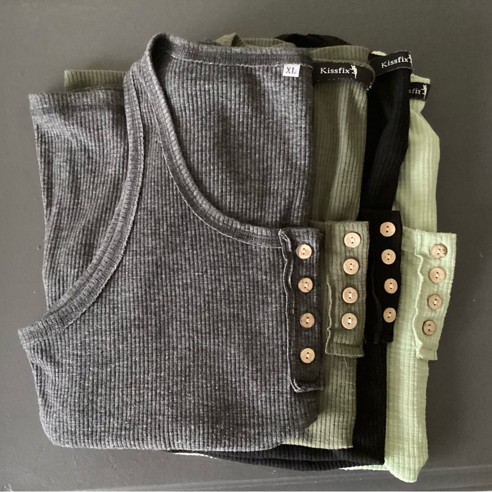 4-Kissfix Tank Tops Grey, Black, Light Green, Army Green size xl